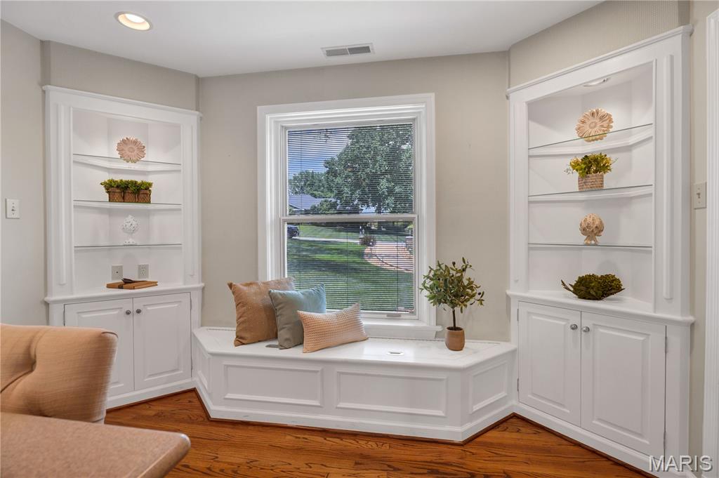 17 Country Aire Drive