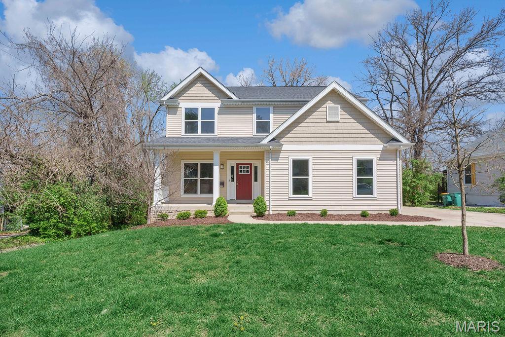 125 W Thornton Avenue
