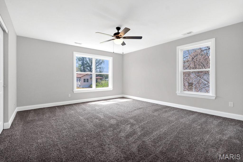 125 W Thornton Avenue