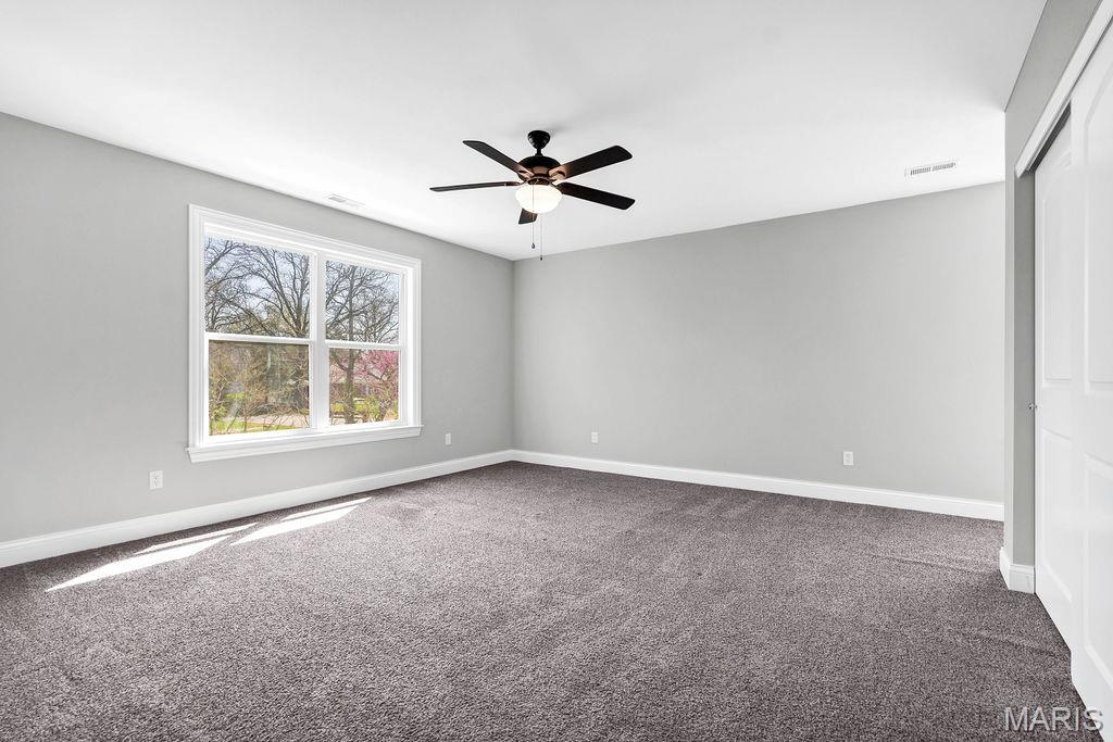 125 W Thornton Avenue