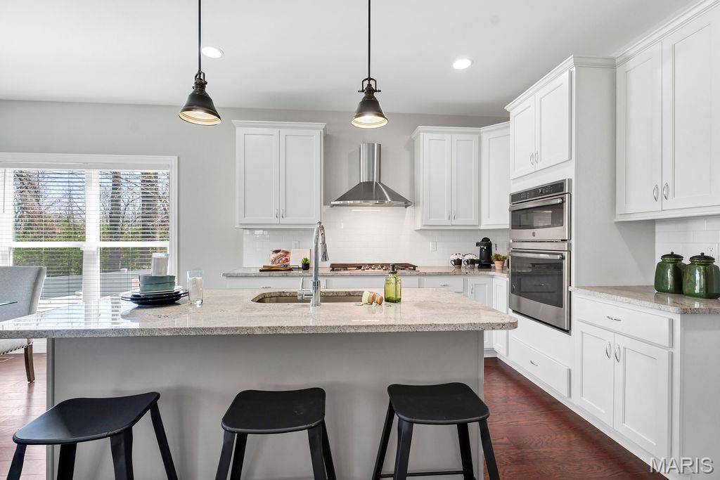 125 W Thornton Avenue