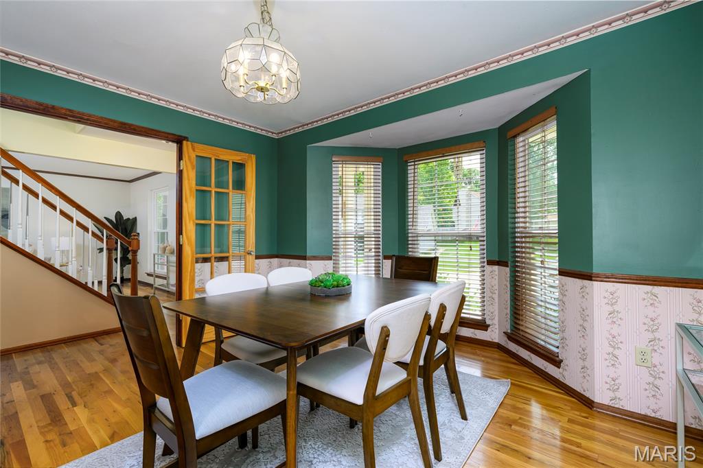 888 Oakmoor Drive