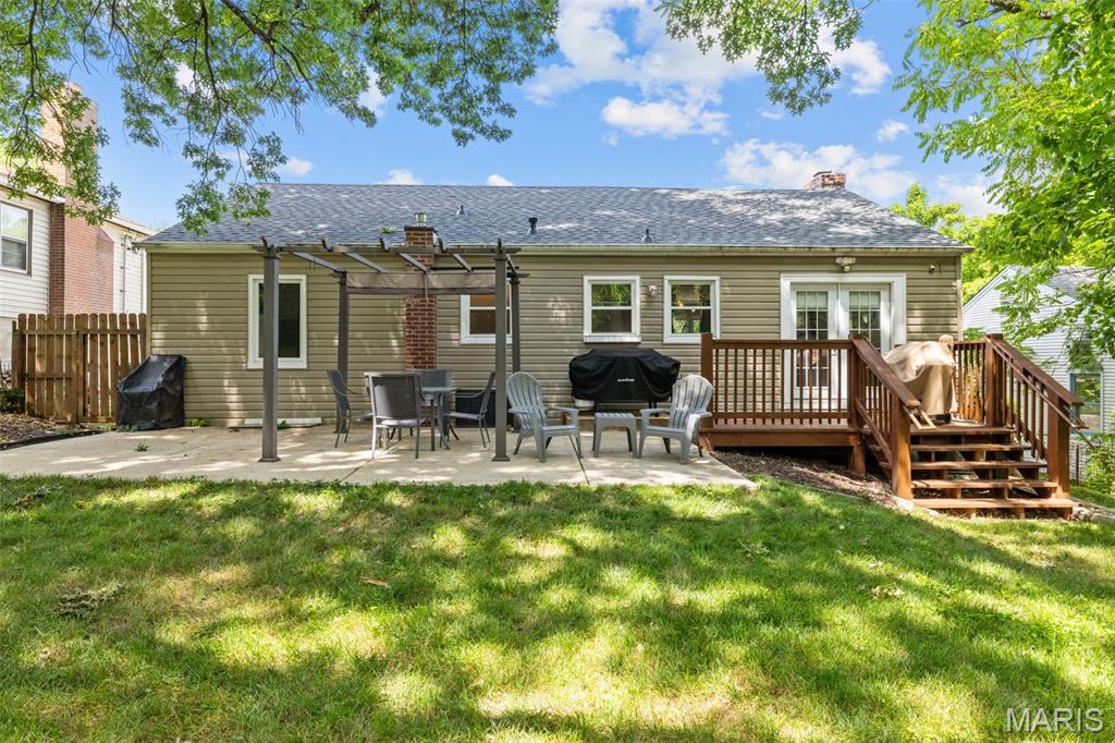 608 N Laclede Station Road