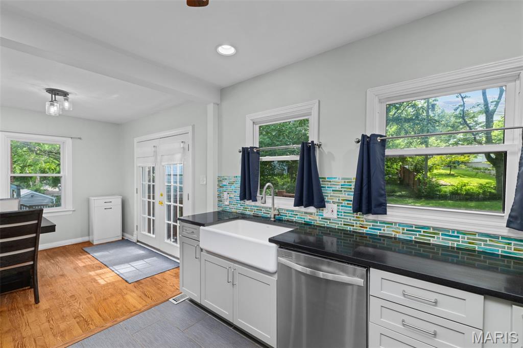 608 N Laclede Station Road