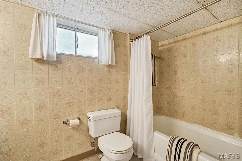 1205 Laven Del Lane