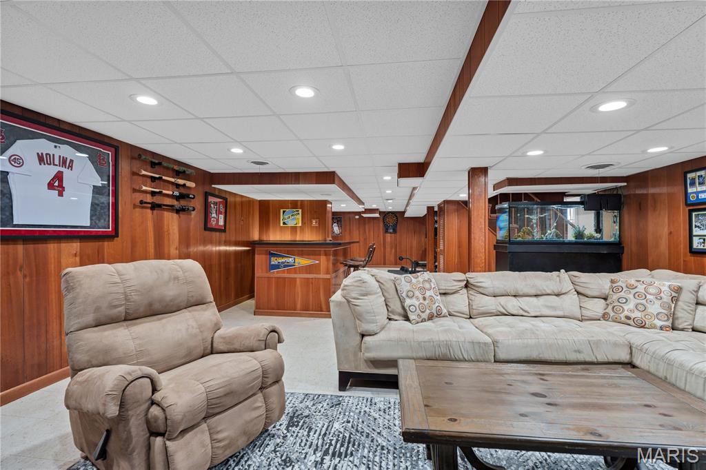 4077 Holly Hills Boulevard
