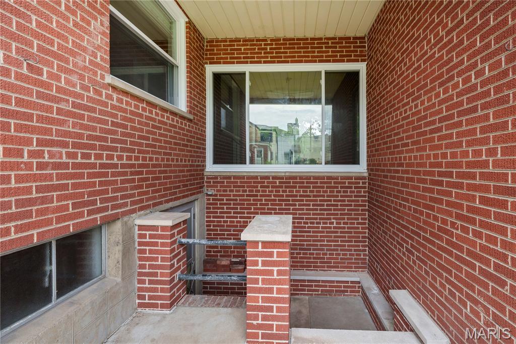 4077 Holly Hills Boulevard