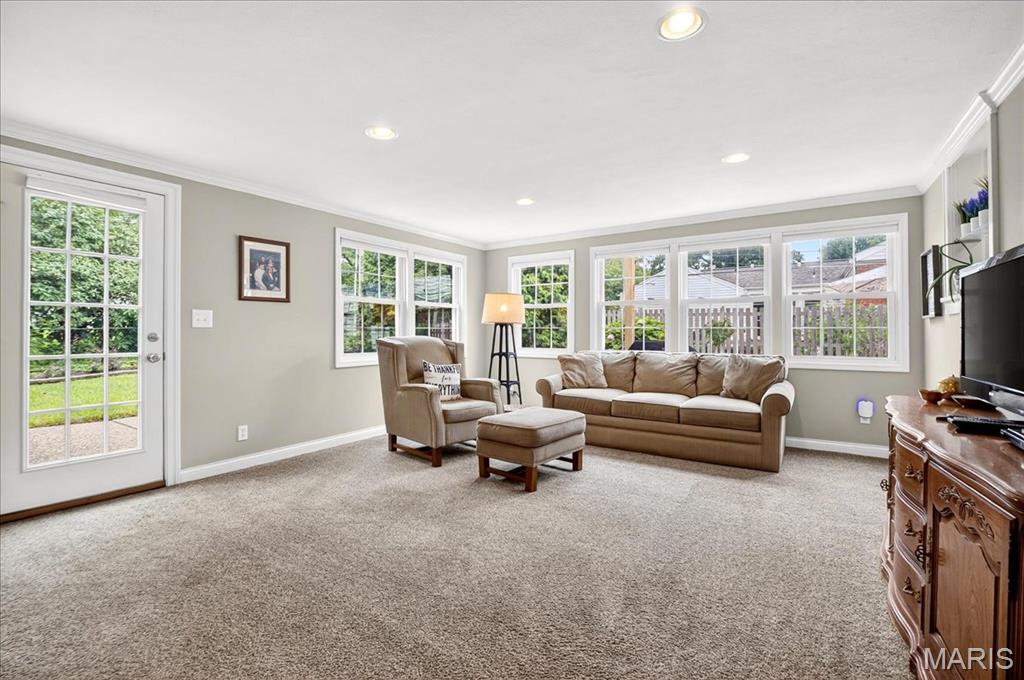 1239 Carol Ann Place