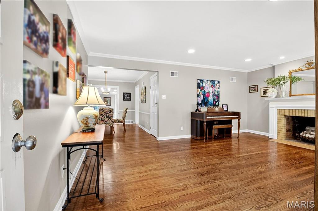 1239 Carol Ann Place