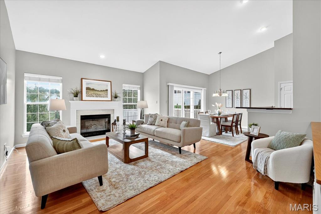 160 River Breeze Way