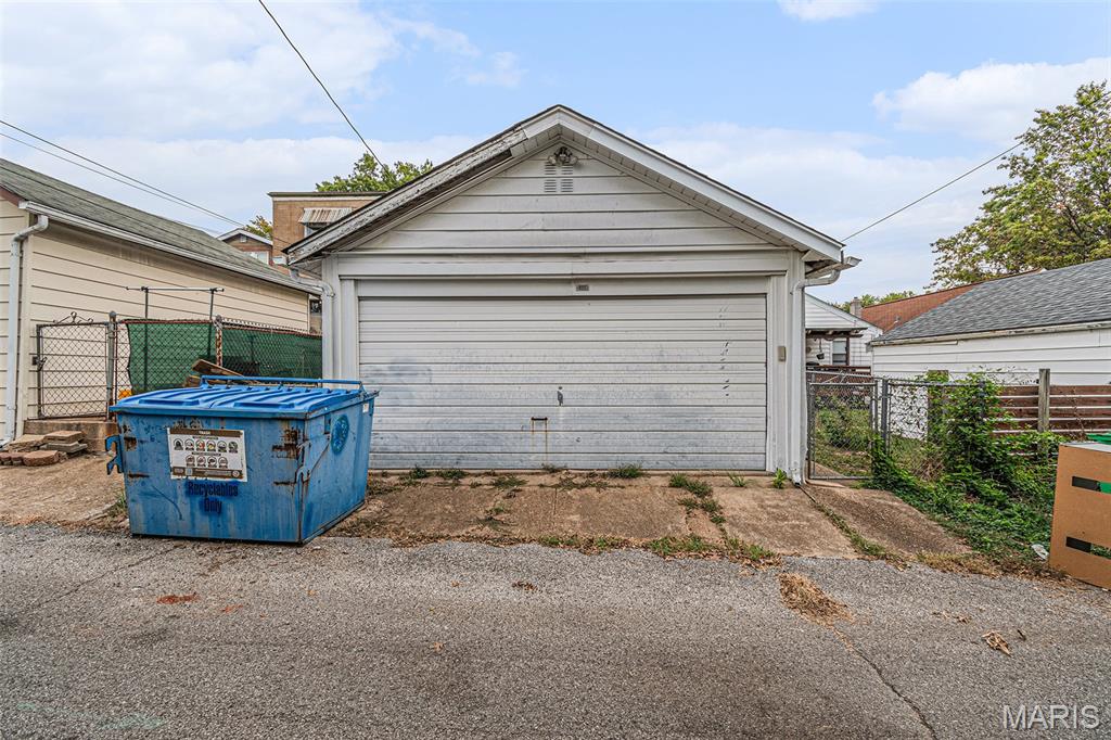 5608 Devonshire Avenue