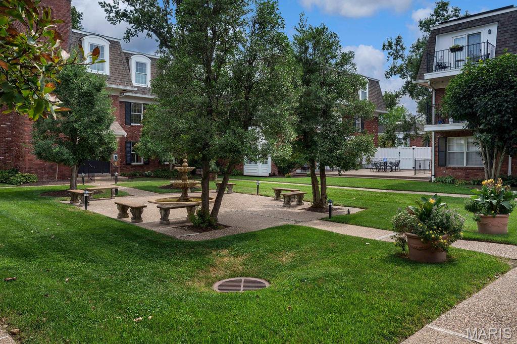 528 N Kirkwood Road Unit: 3B