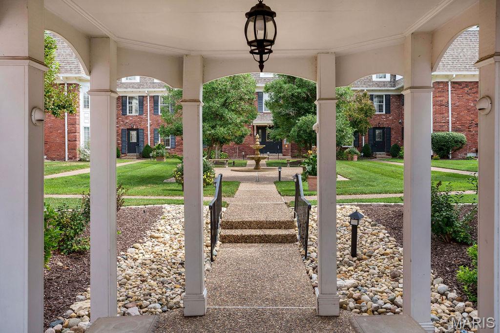 528 N Kirkwood Road Unit: 3B