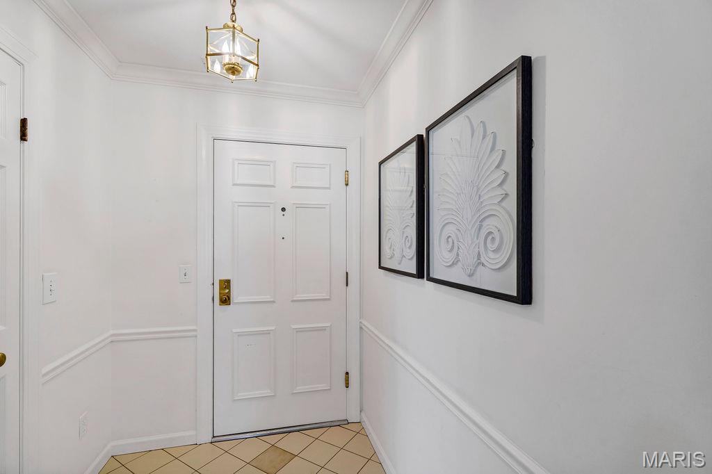 528 N Kirkwood Road Unit: 3B