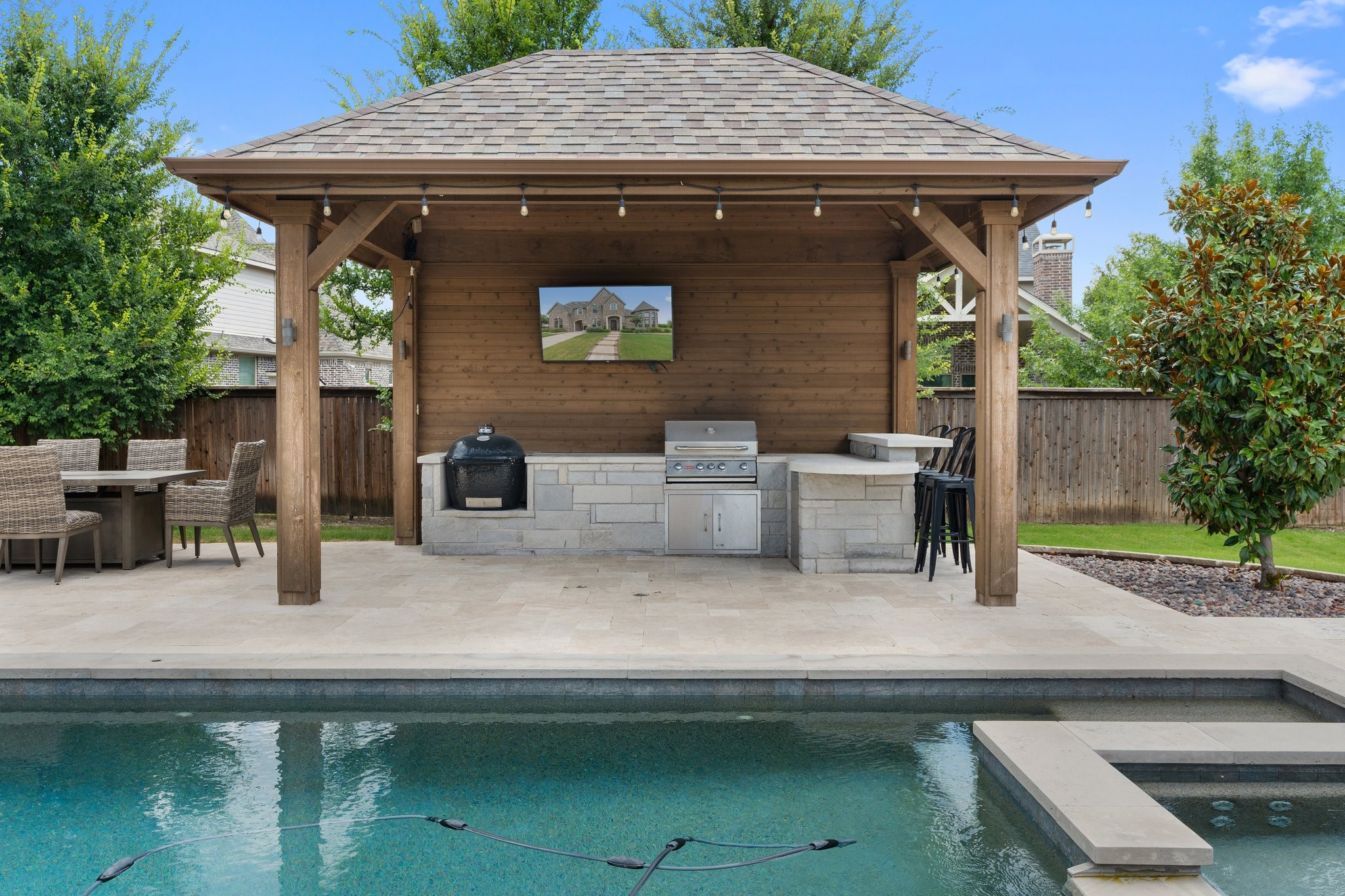 900 Evergreen Drive