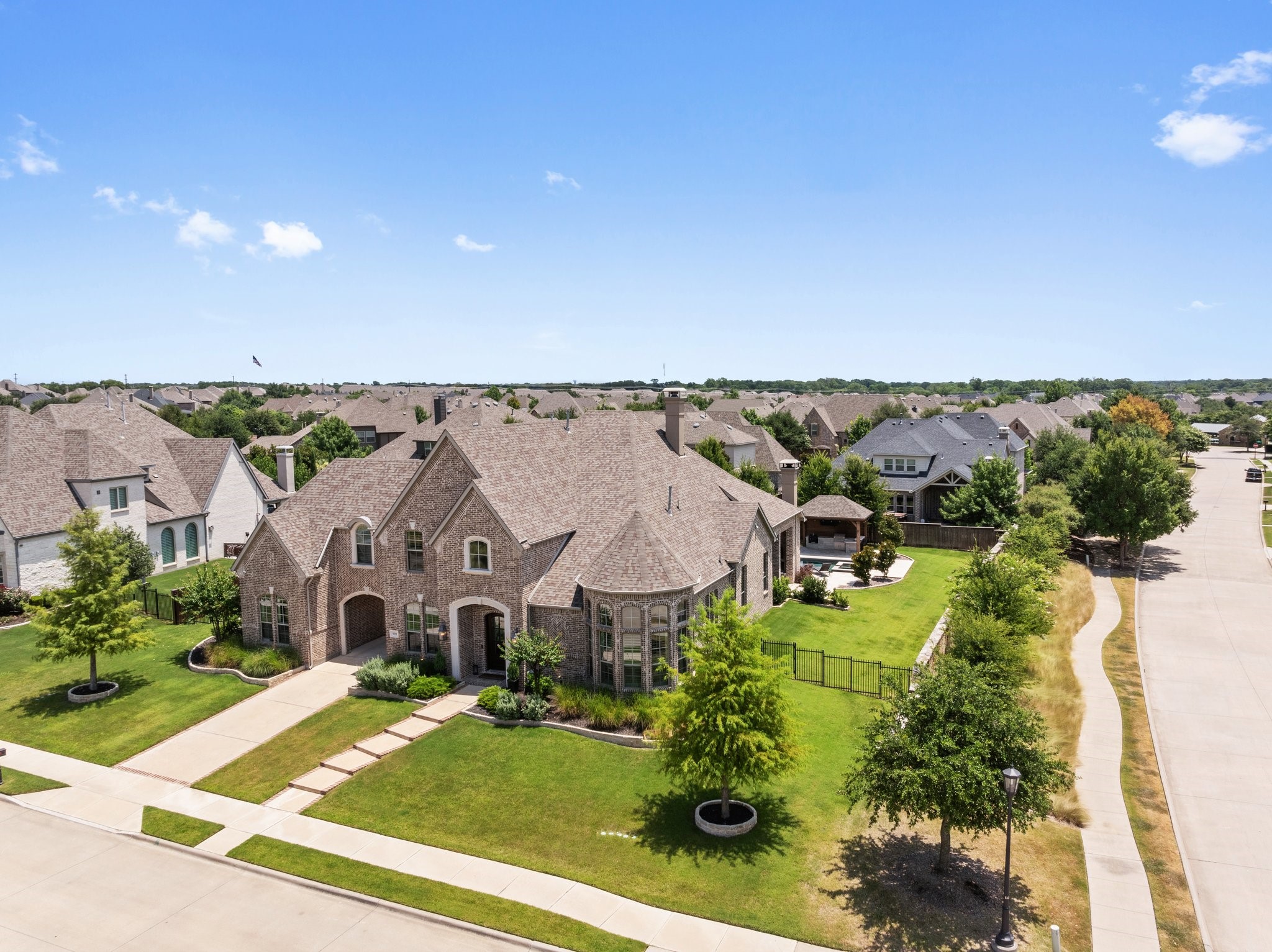 900 Evergreen Drive