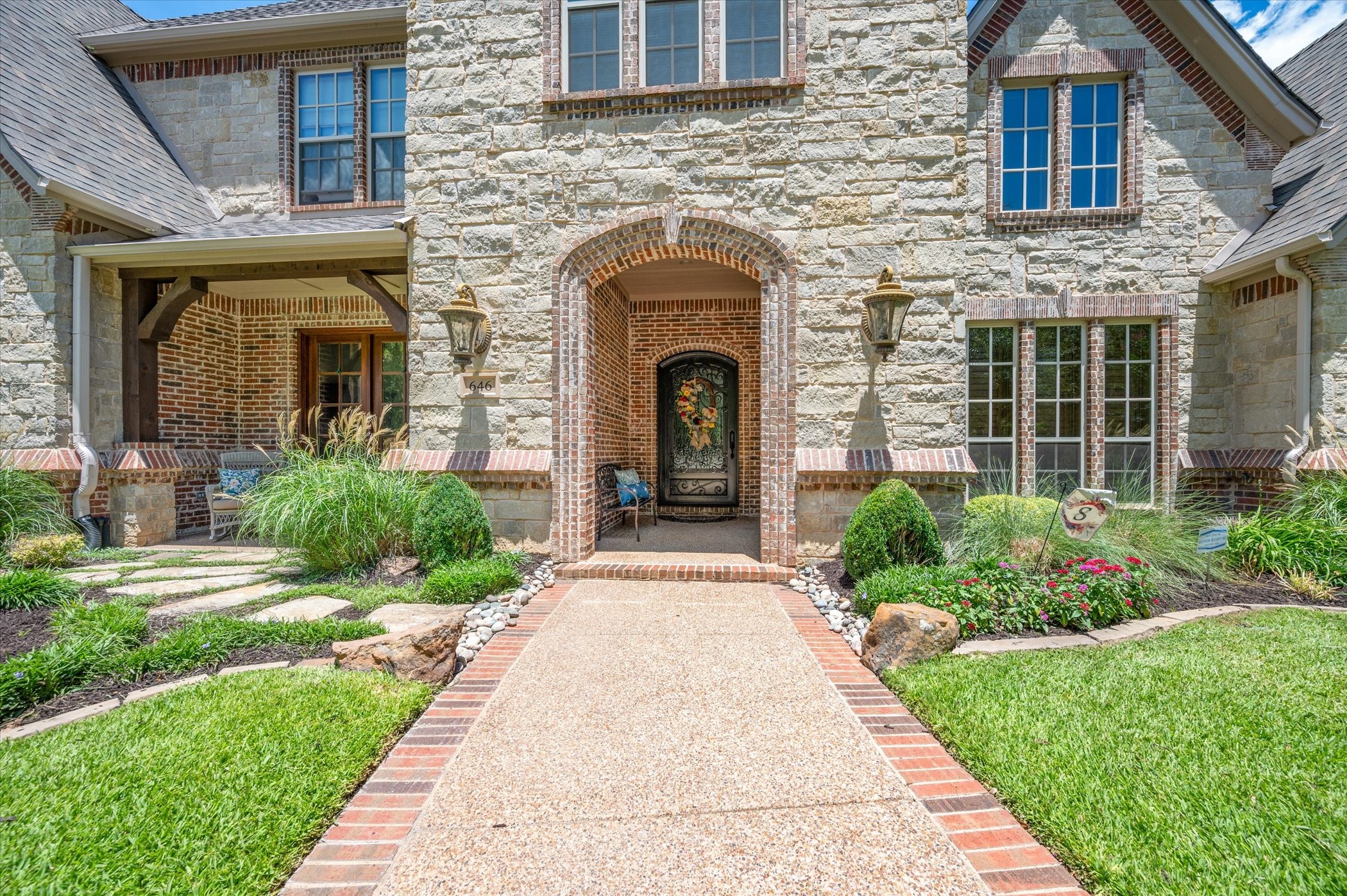 646 Castle Rock Drive