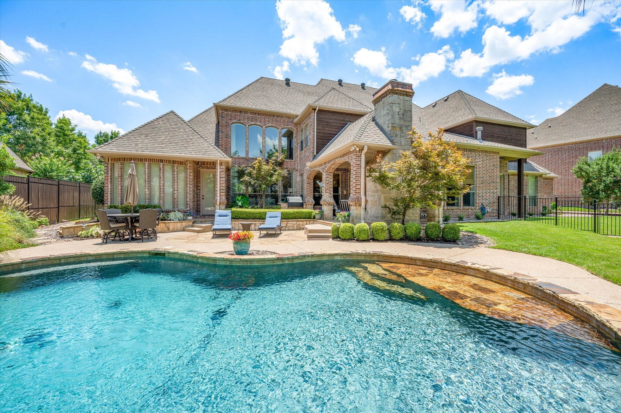 646 Castle Rock Drive