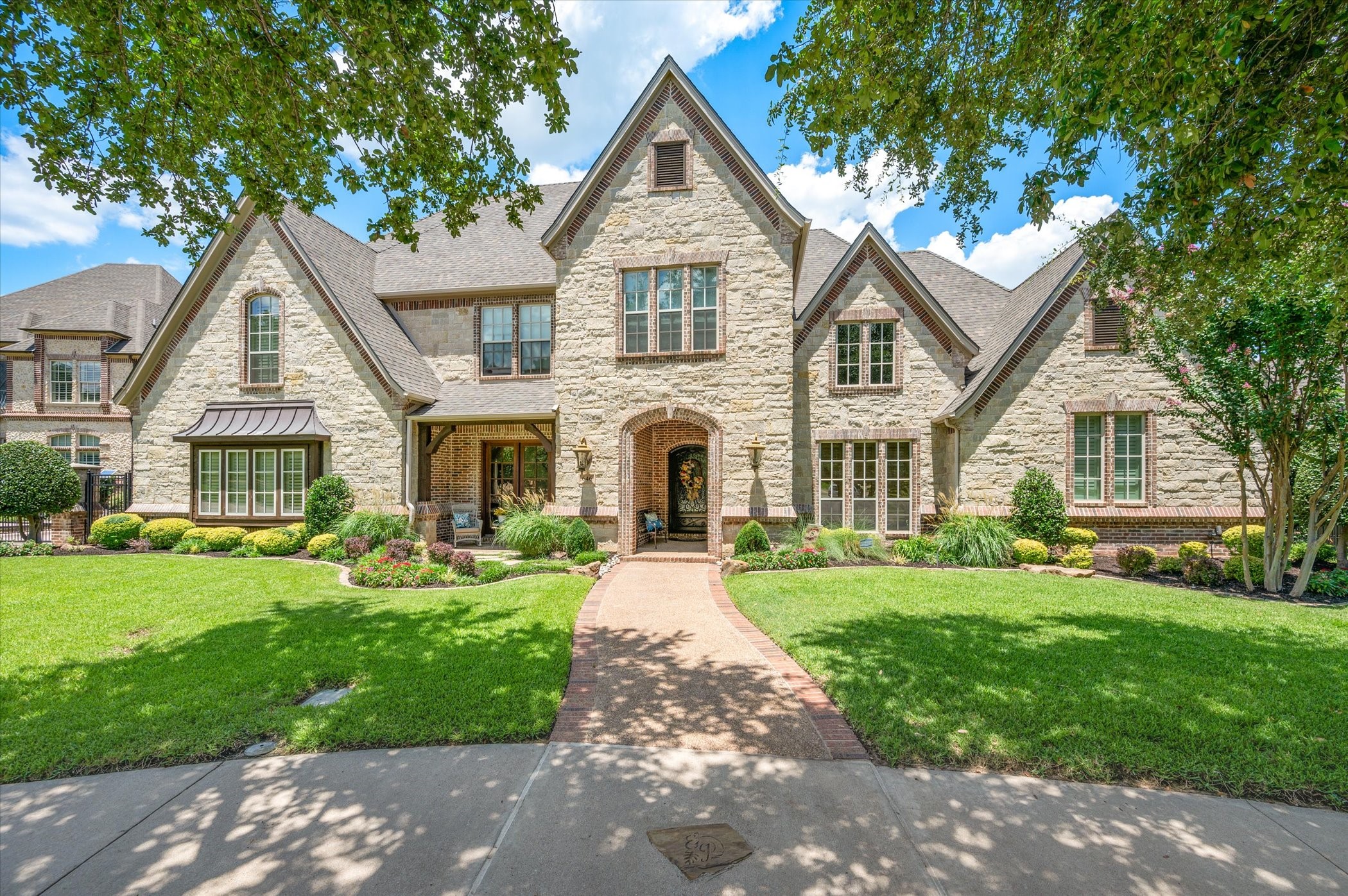 646 Castle Rock Drive