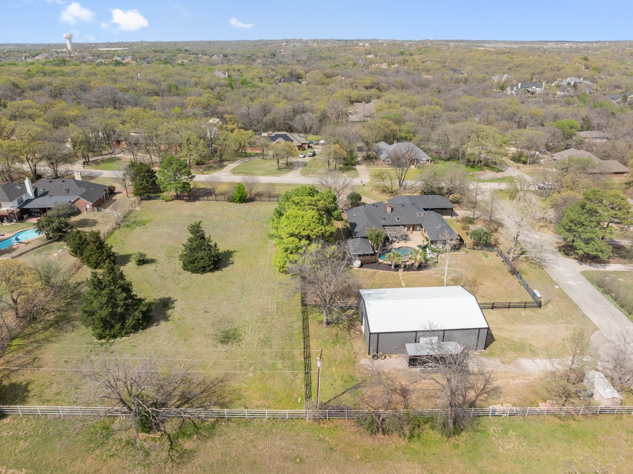 7375 Lost Creek