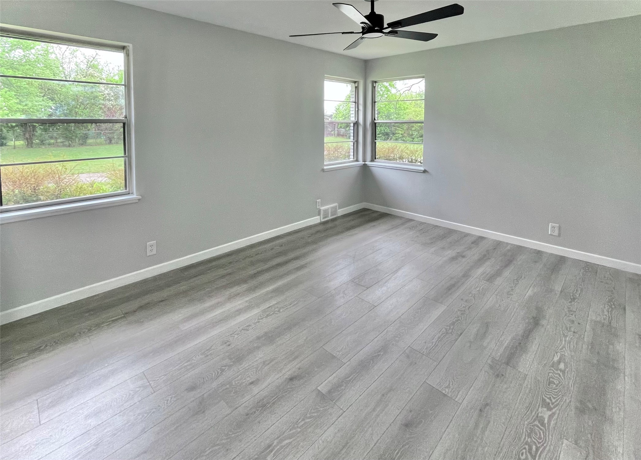3600 Venice Drive