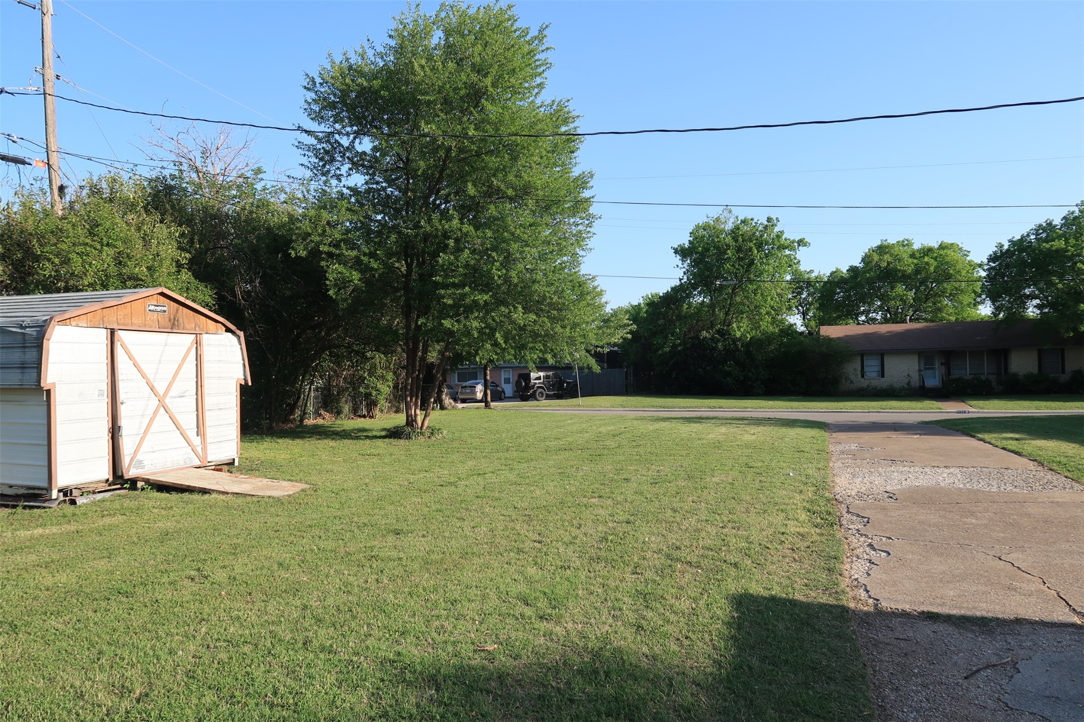 3600 Venice Drive