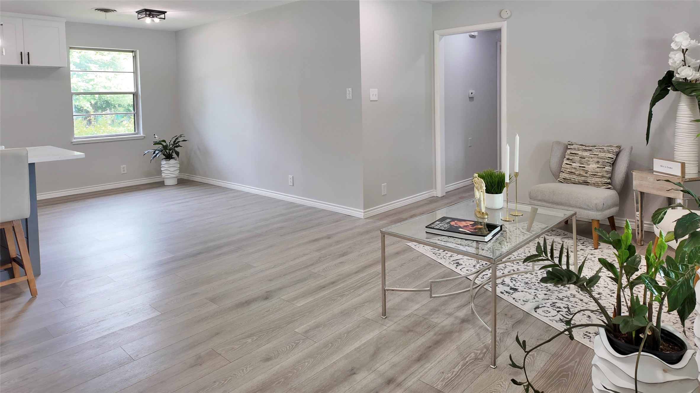 3600 Venice Drive