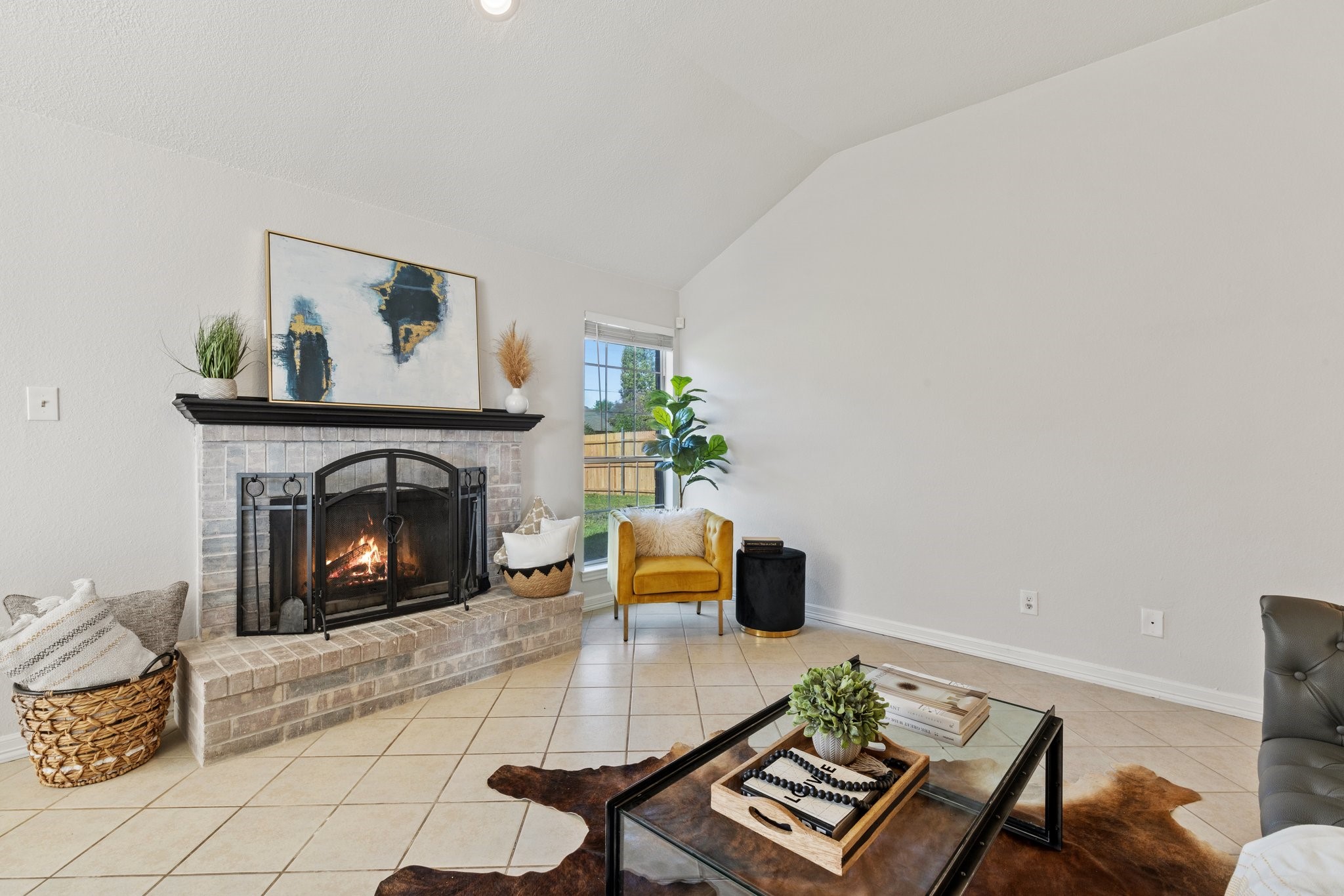 513 Redbud Drive