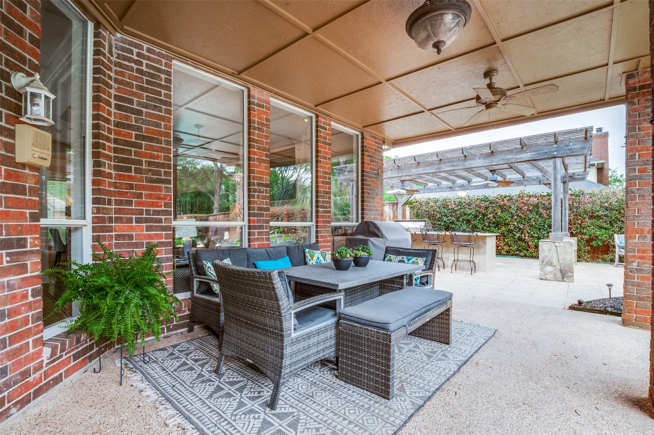 1610 Chretien Point Drive