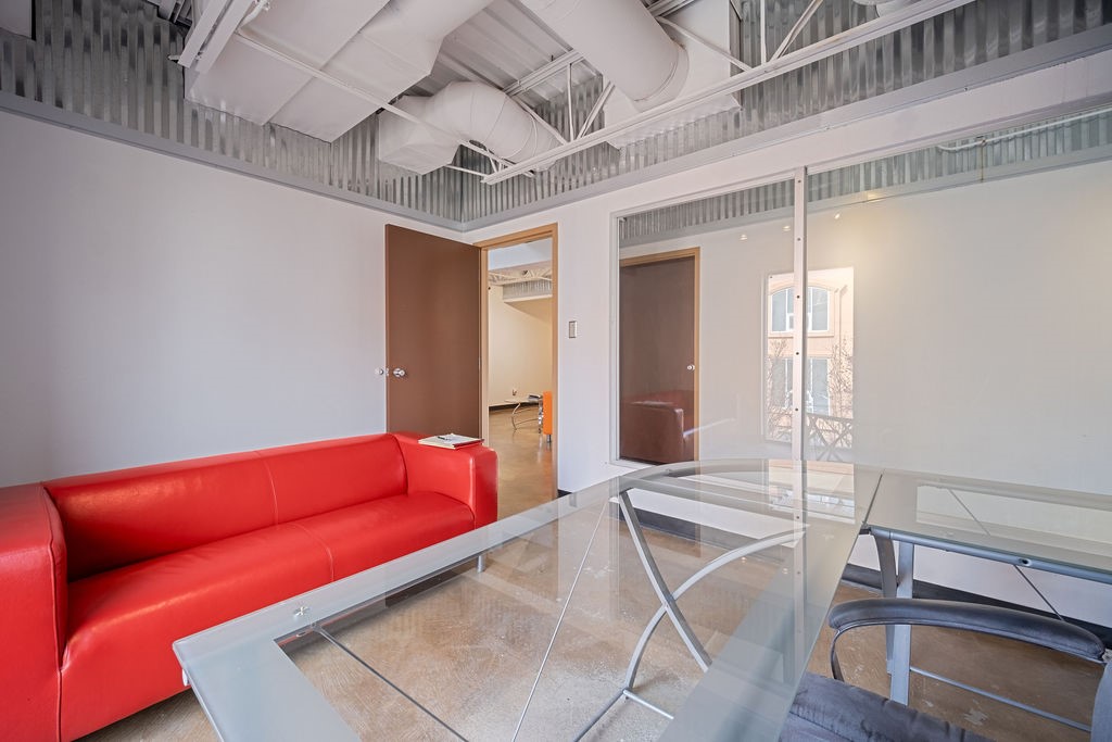 2909 San Jacinto