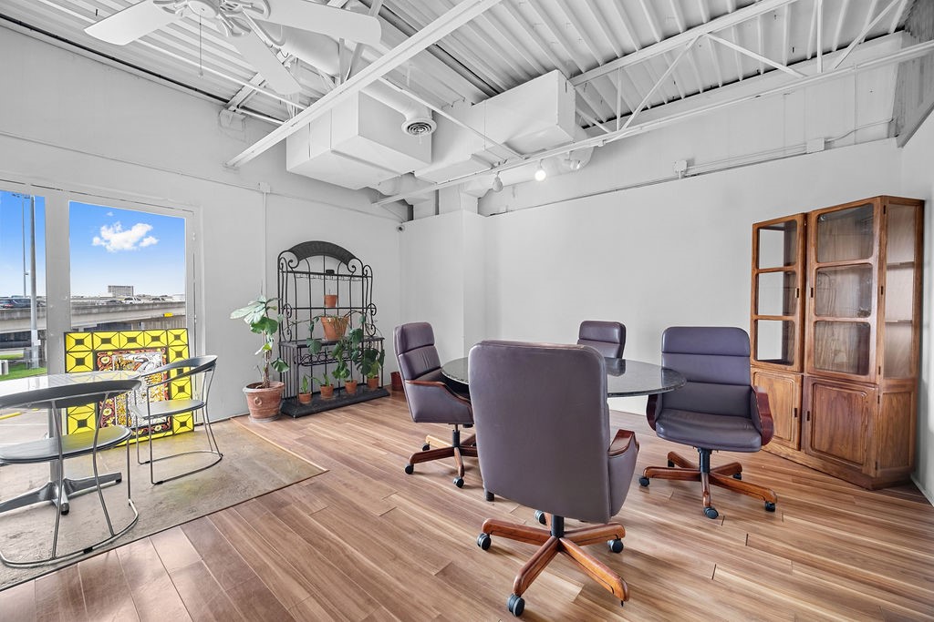 2909 San Jacinto