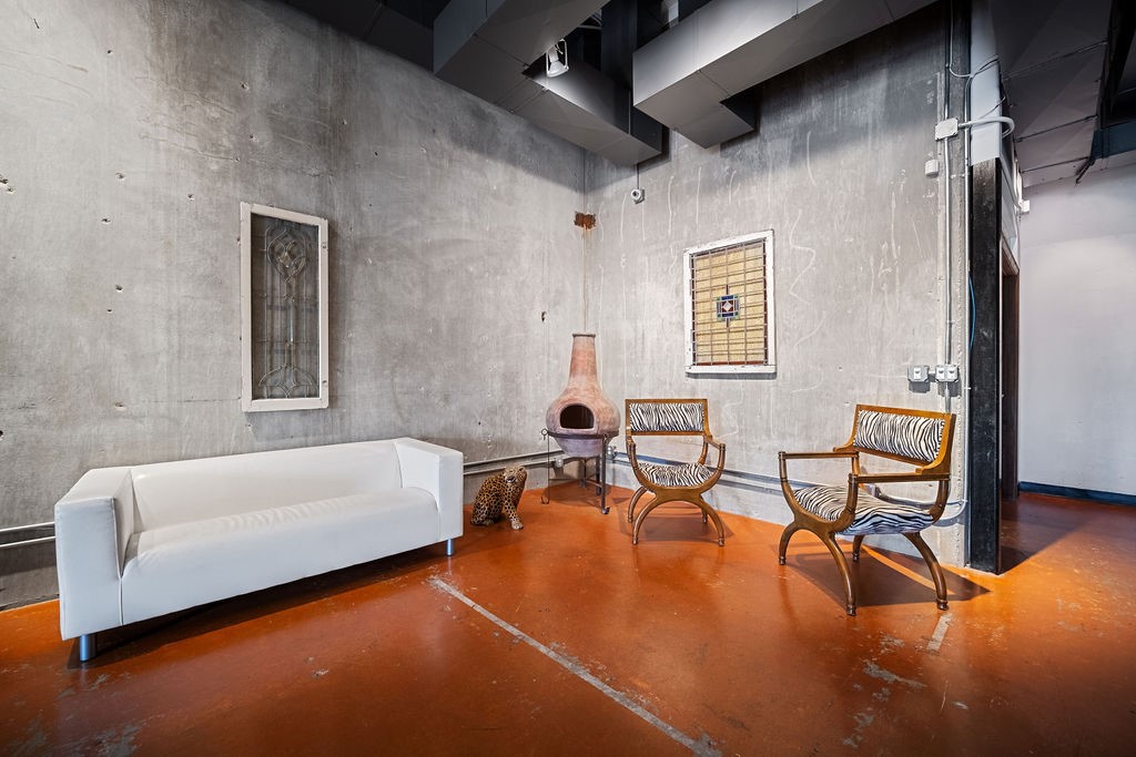 2909 San Jacinto