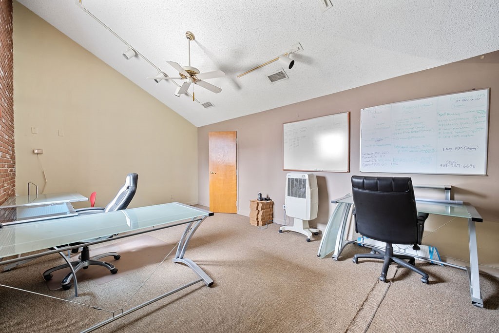 2909 San Jacinto