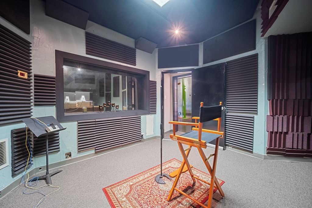 2909 San Jacinto