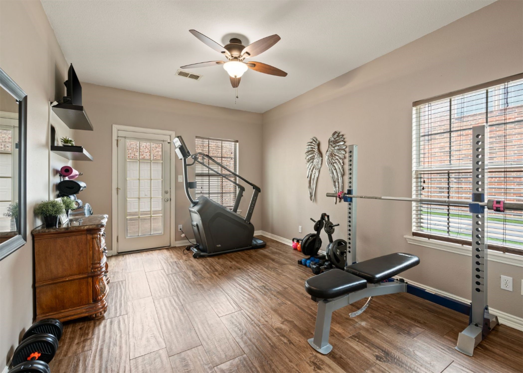 2541 Sir Tristram Lane