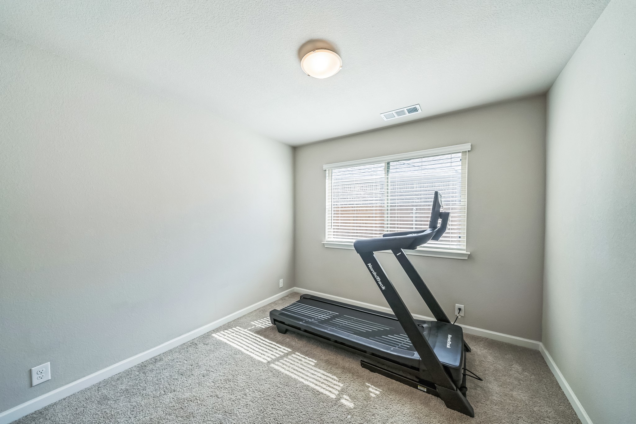 2806 Ocean Drive