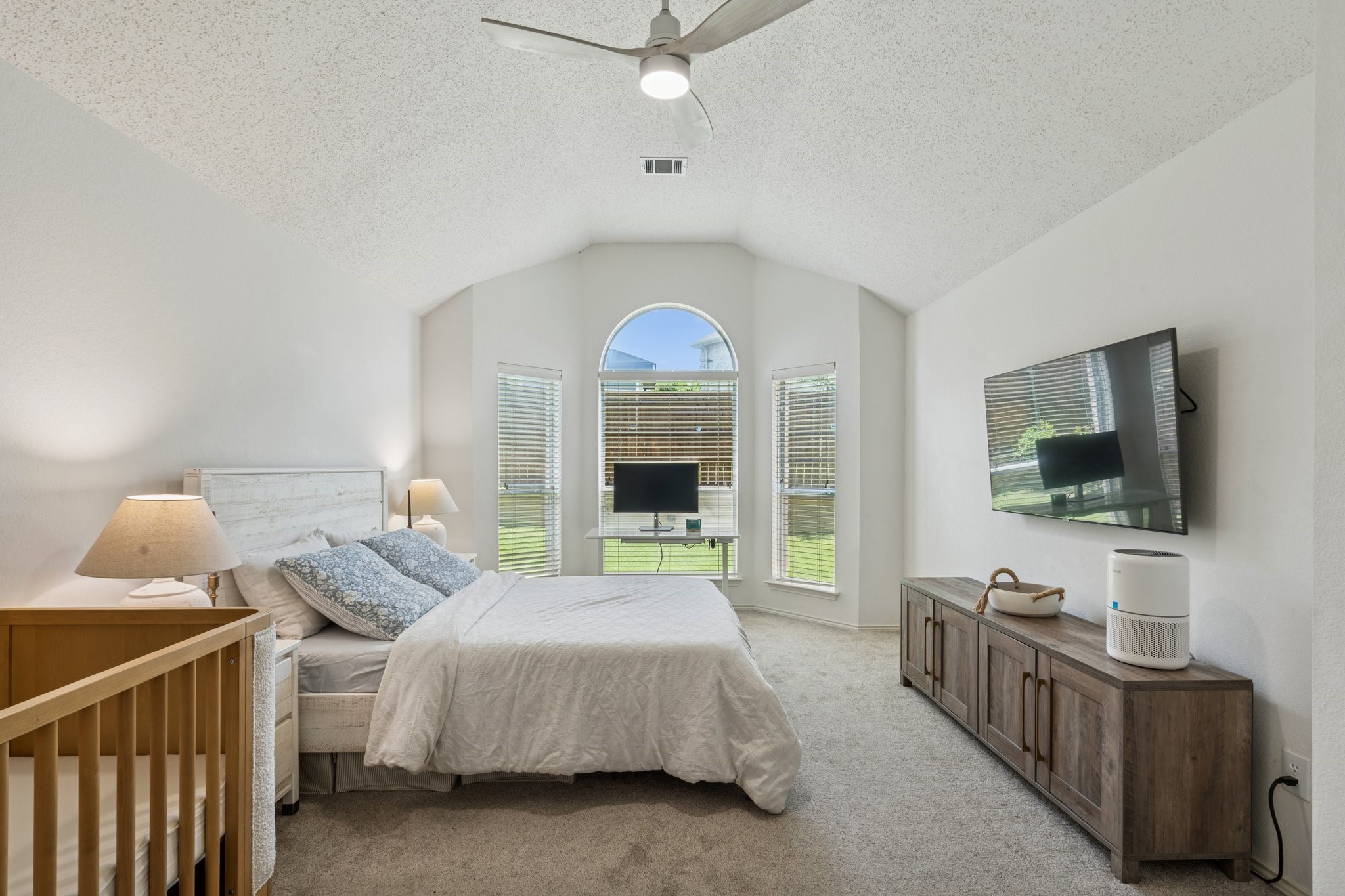 2216 Starleaf Place