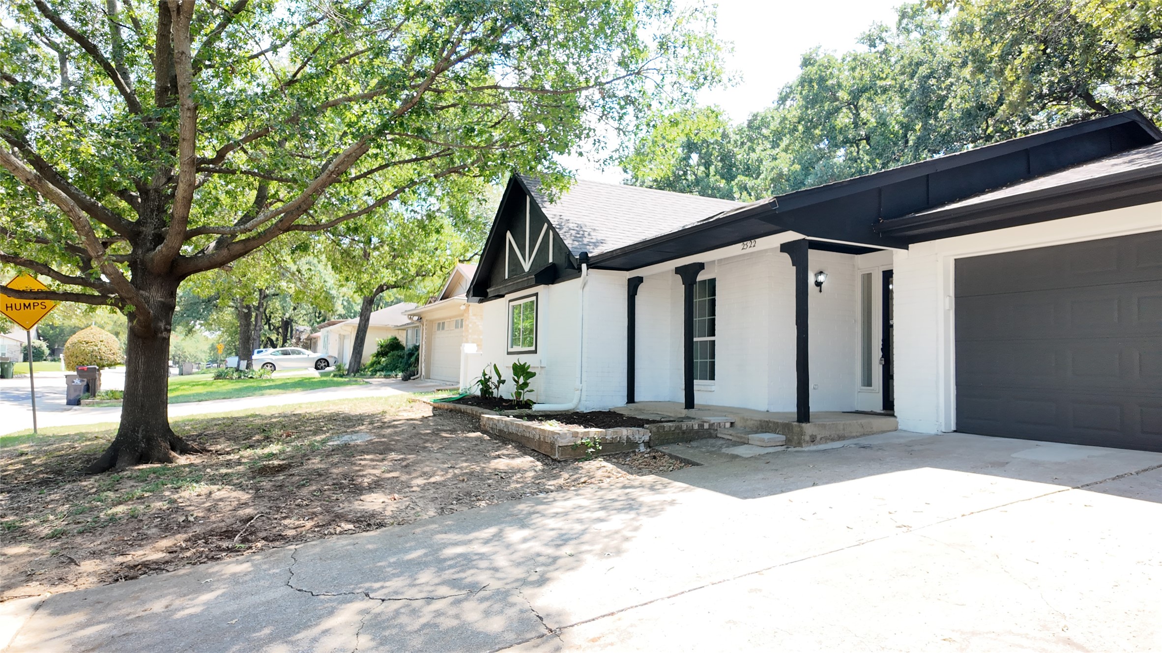 2522 Holt Road