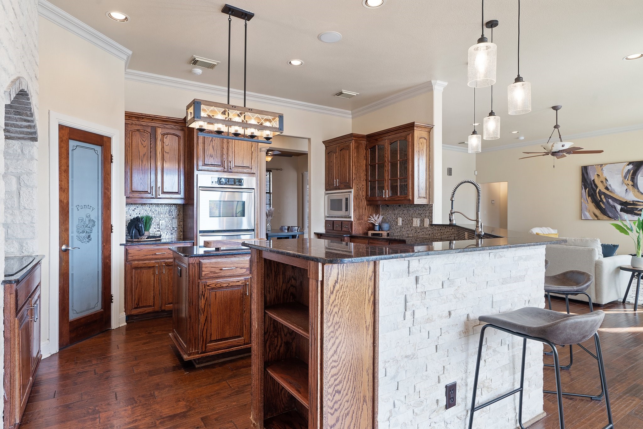 4421 Merritt Rd