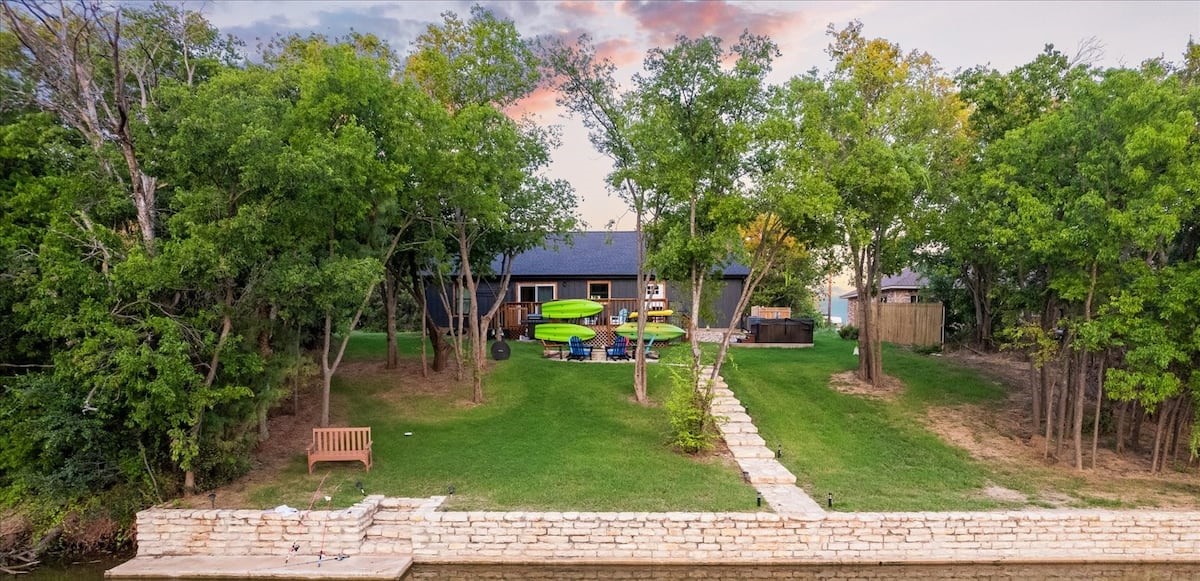 3227 Sunrise Court