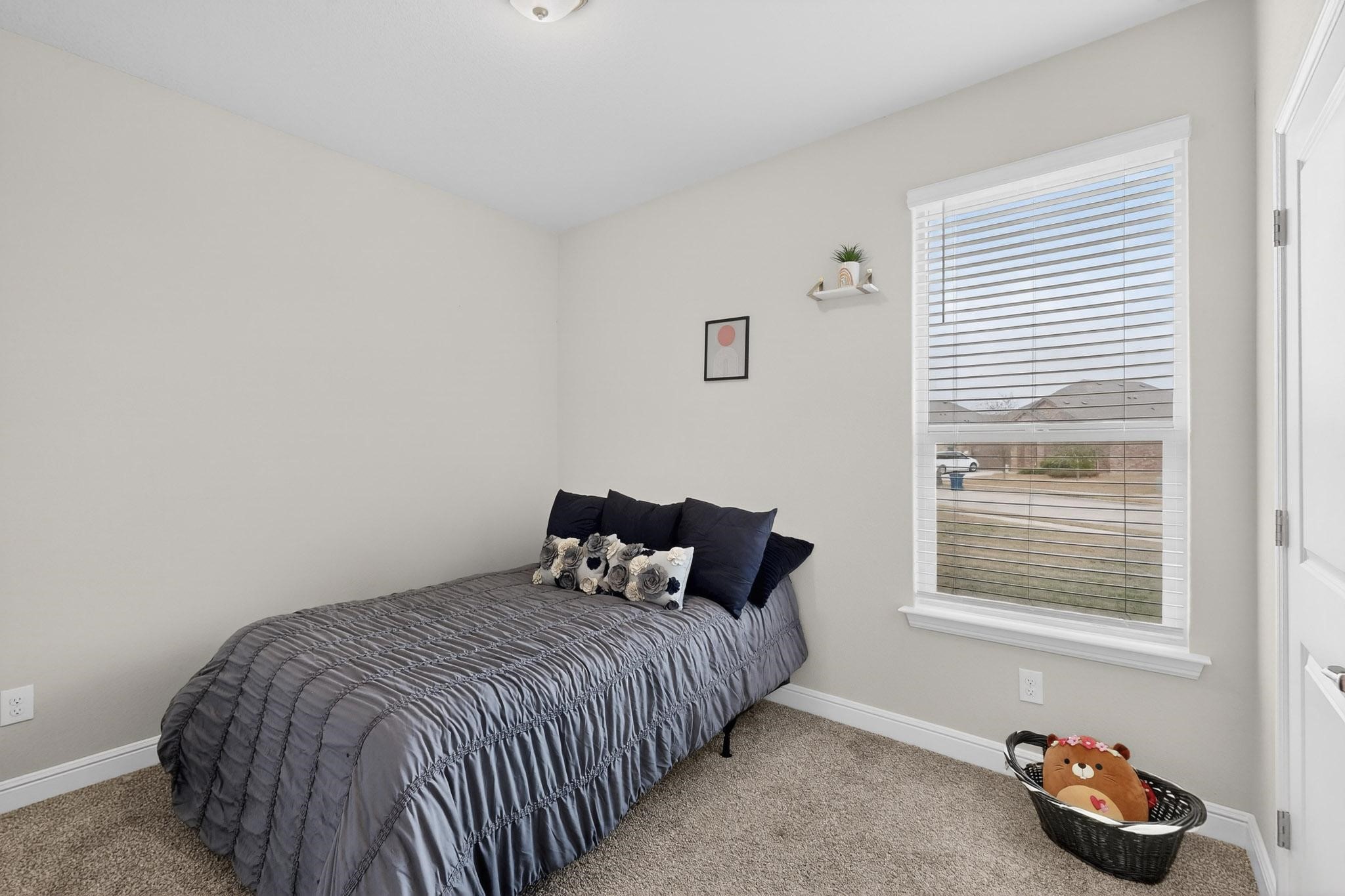 1601 Omaha Drive