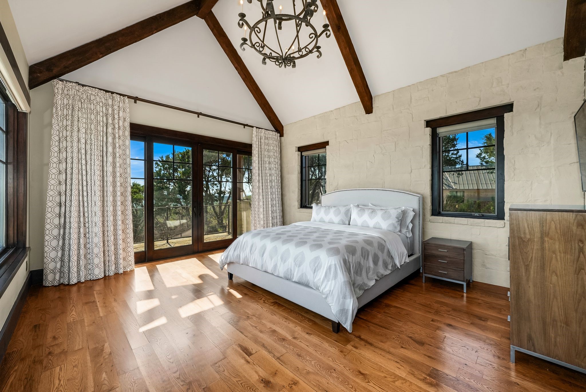 1230 Plateau Place