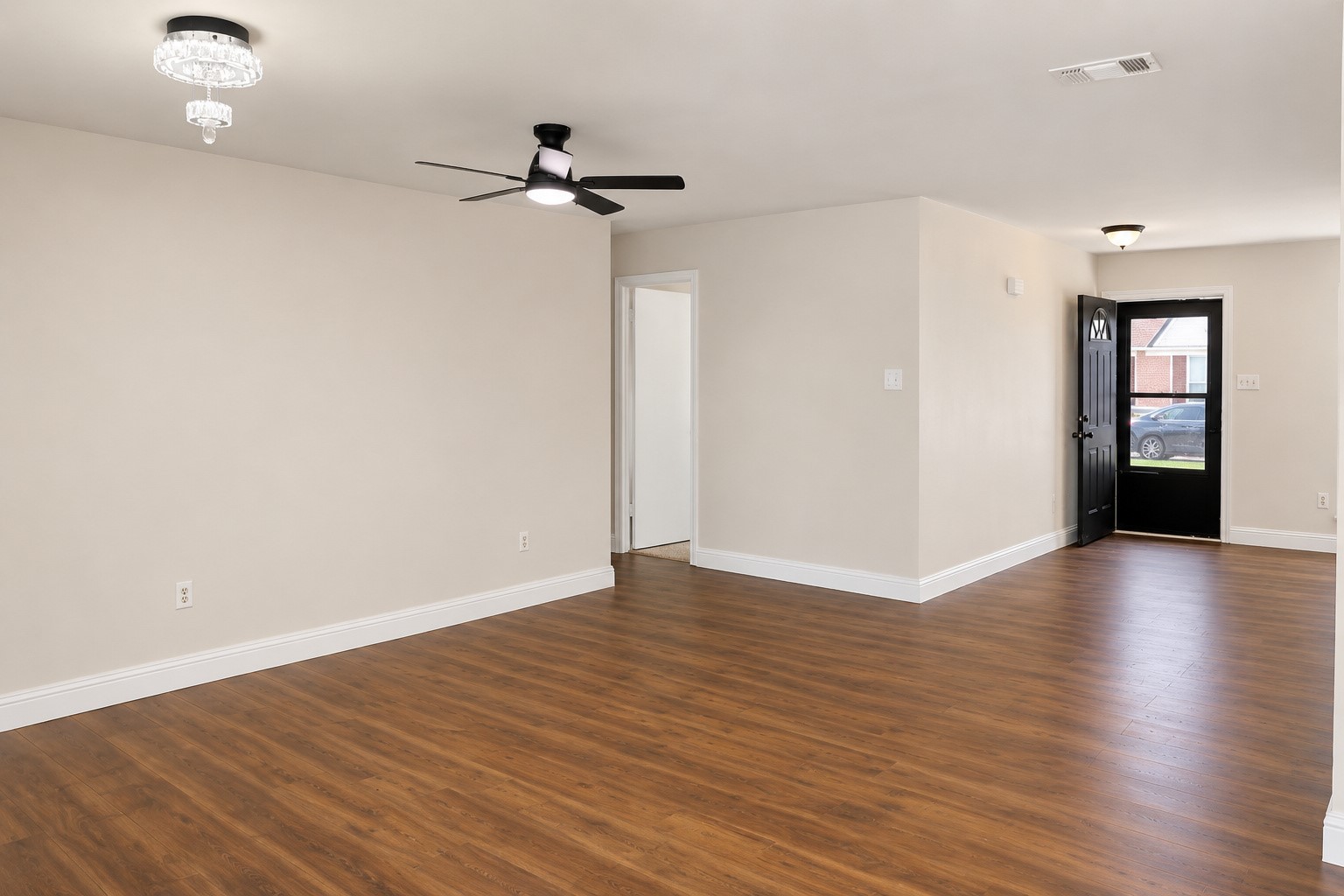 1321 Palisades Drive