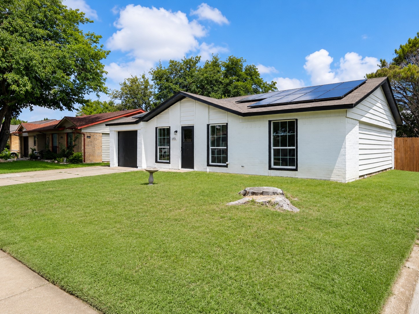 1321 Palisades Drive
