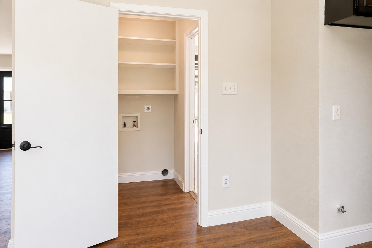 1321 Palisades Drive