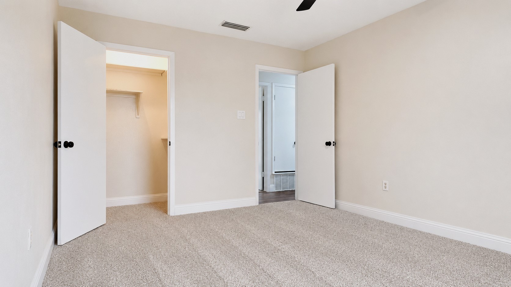 1321 Palisades Drive
