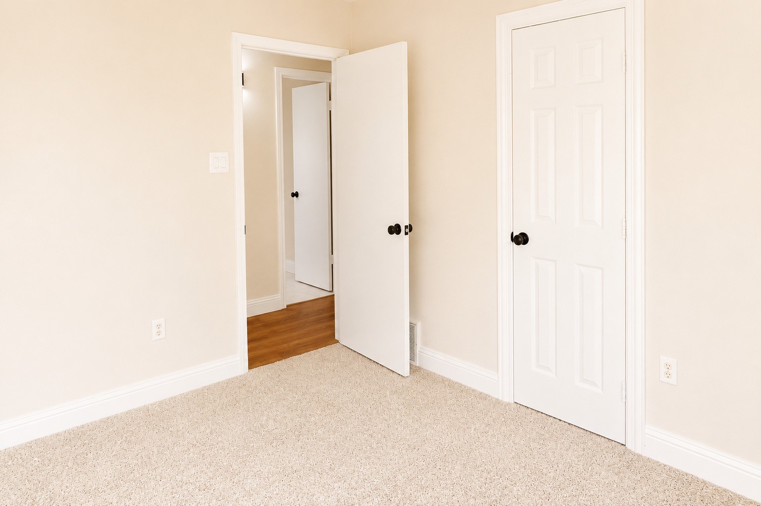 1321 Palisades Drive