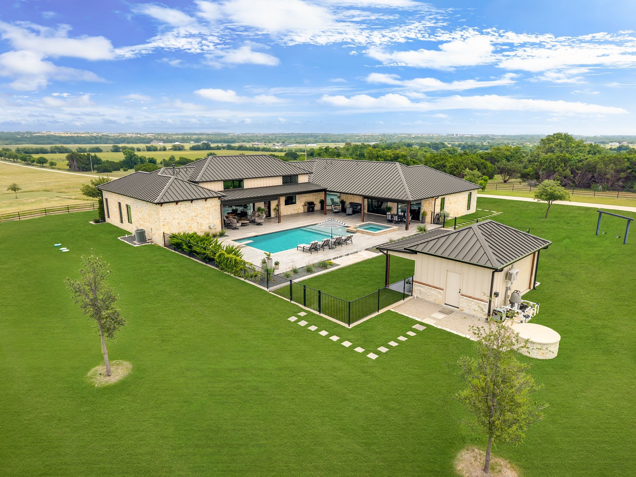 2145 Cr 1227 Cleburne TX