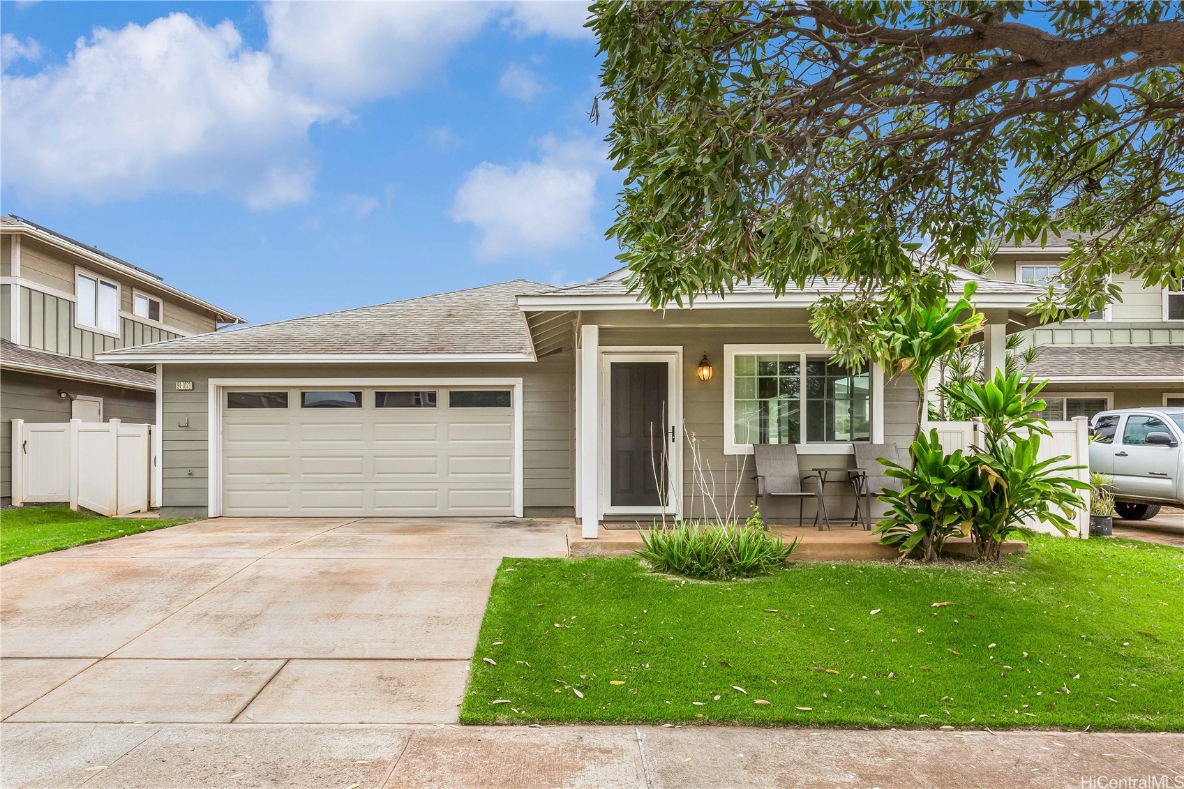 91-1073 Kahalepouli Street