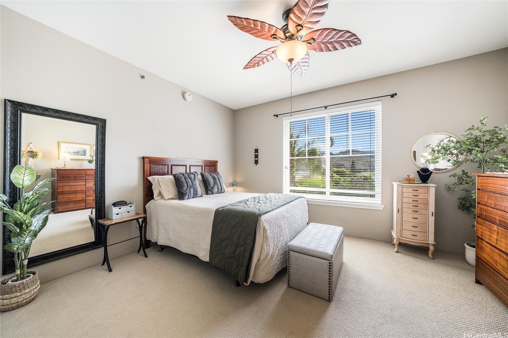 520 Lunalilo Home Road 8224